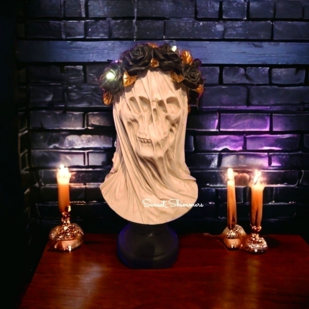Halloween Veiled Skeleton Bride Bust LED Light Black Rose Crown Figure Decor New